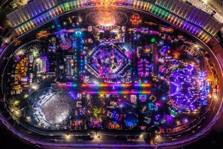 Bajo el cielo eléctrico de EDC Las Vegas, 2017