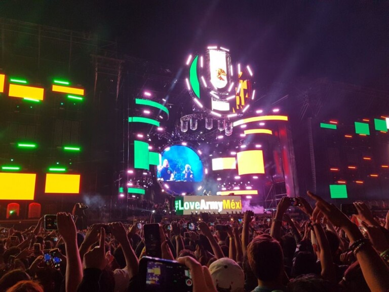 #LoveArmy at Ultra Mexico