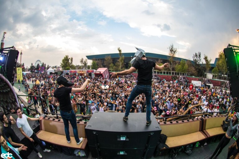 “Puedes tener una técnica muy buena pero si no tienes sustento musical, no transmites” – Fortu & Mendoza en EDC México 2018