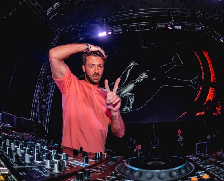 “Tenemos que tener nuestro propio sonido, nuestra huella en cada track”. Kura