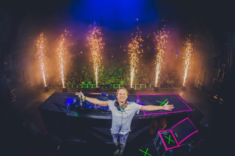Escucha el hit de verano a cargo de REGI