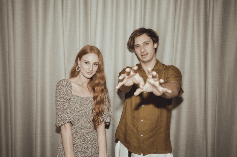 Flume lanza nuevo sencillo con Vera Blue