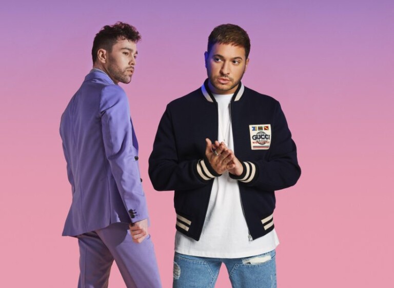 Jonas Blue y Max estrenan la canción del verano “Naked”