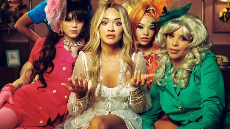 Rita Ora está de regreso con “You Only Love Me”