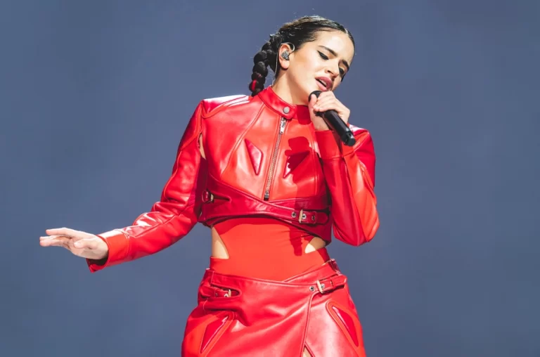 ¡Rosalía se suma como uno de los headliners de Ceremonia de este año!