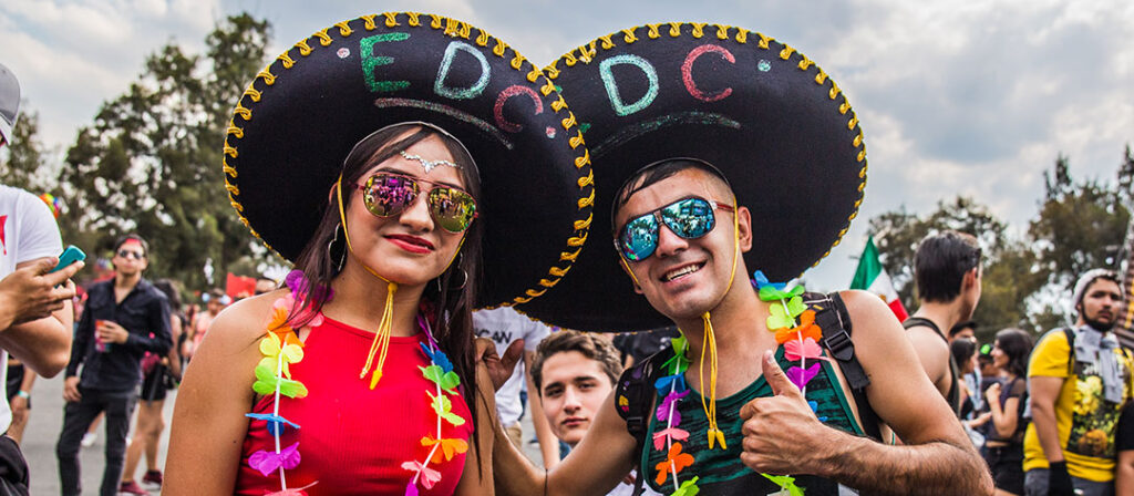 Ideas de outfit para ir EDC México 2023 | MDM