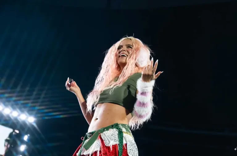 Karol G hace historia con tres días de sold out en el Estadio Azteca