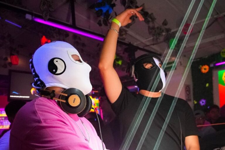 Sabor y Ritmo: Descubre “Azulito” el nuevo track de Jyn y Yan