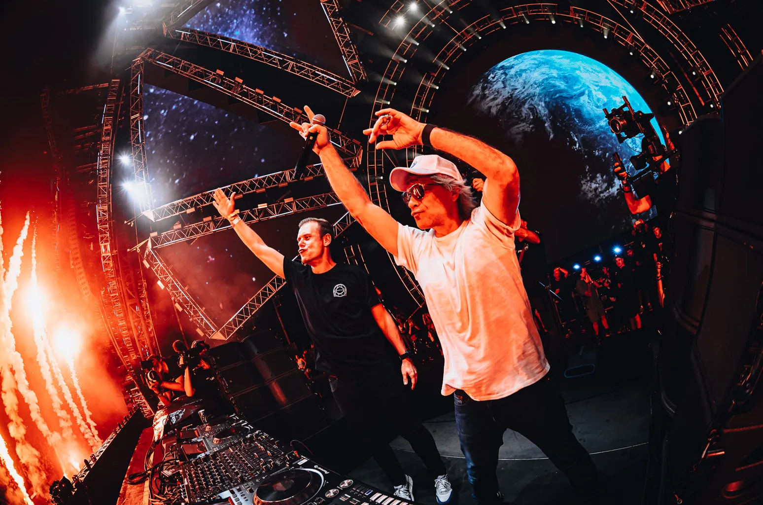 Armin-van-Buuren-and-Jon-Bon-Jovi-at-Ultra-Music-Festival-2024-cr-Bart-Heemskerk-billboard-1548