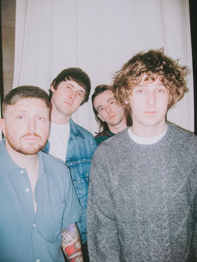 The Snuts alcanzan la cima de las listas con su revolucionario álbum ‘Millennials’