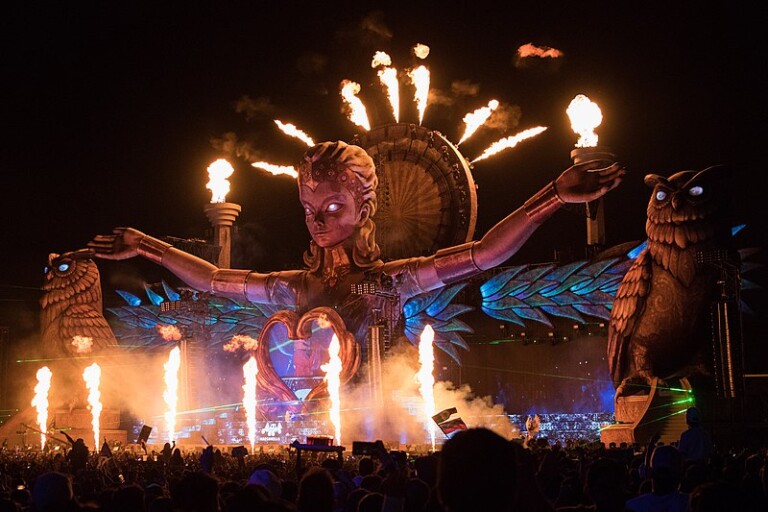 5 DJ’s mexicanos que no te puedes perder en el mainstage de EDC México 2025