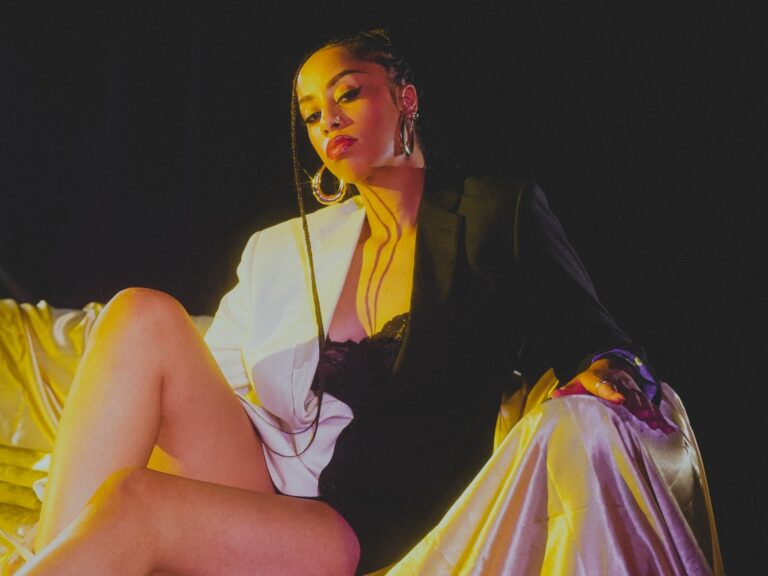 Rochelle Jordan desde Akamba: proceso creativo y fusión de géneros musicales