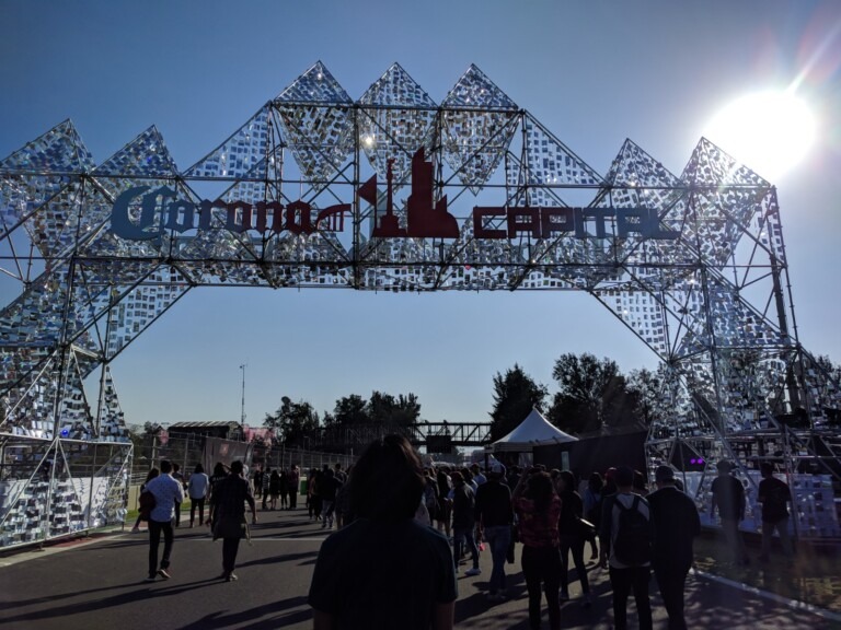 5 artistas en letras chiquitas que tienes que ver en Corona Capital 2025