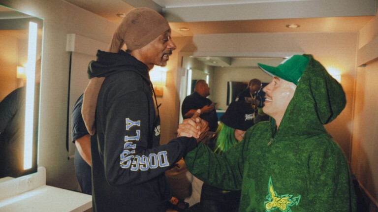 Feid la rompe en el Hard Festival con show histórico junto a Snoop Dogg