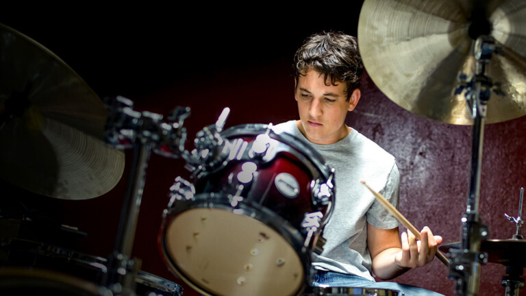 5 películas que debes ver si quieres trabajar en la industria de la música