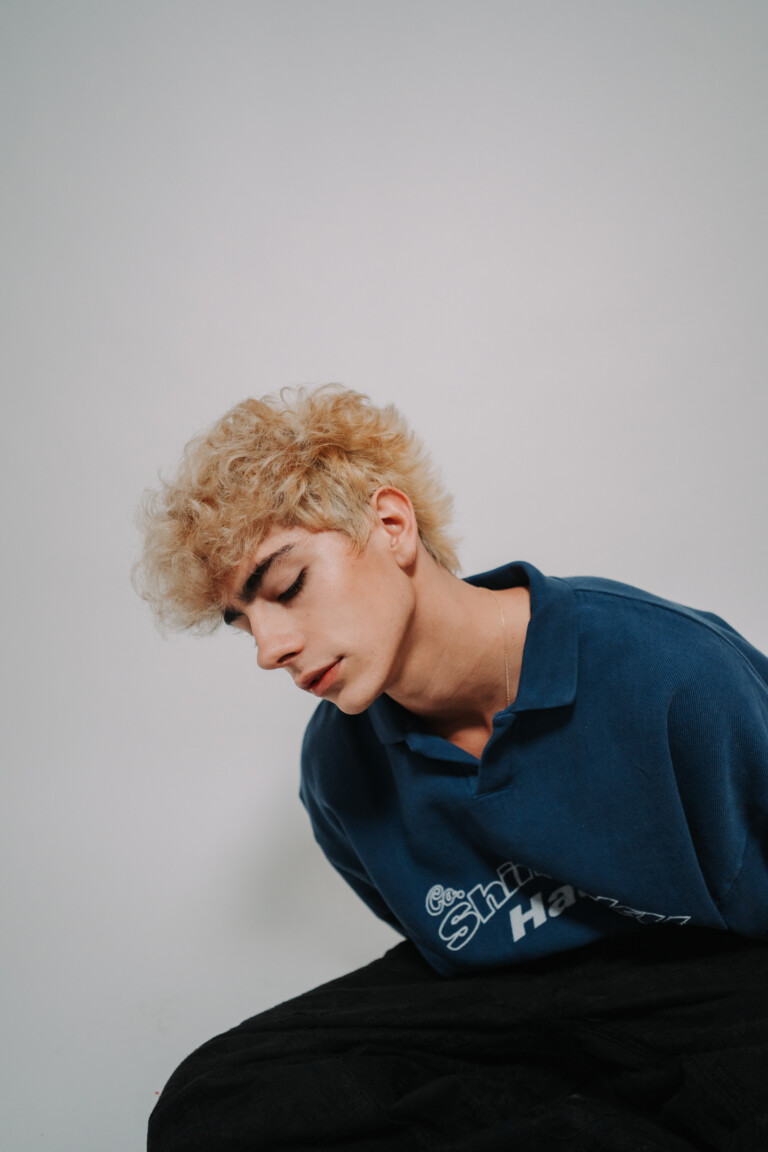 Lukas Urkijo lanza “18” y anuncia show en el Metropólitan