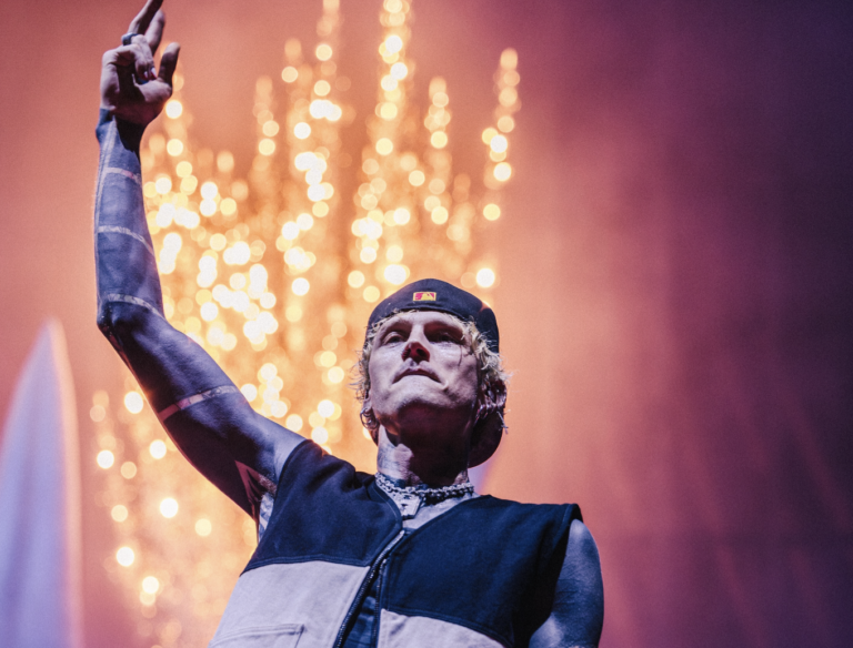 Machine Gun Kelly llegará al Velódromo Olímpico para su primer concierto en México