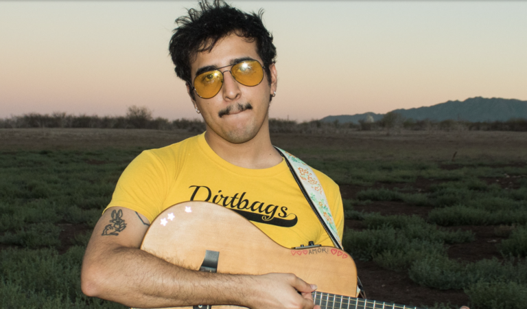 niño viejo se une al esperado regreso de Ed Maverick con “me inundo”